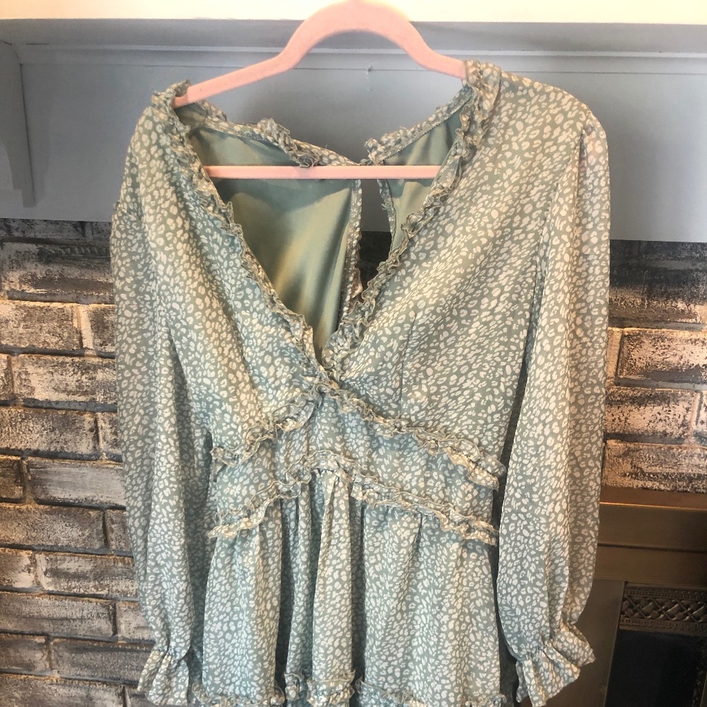 CUPSHE lined spring light dress